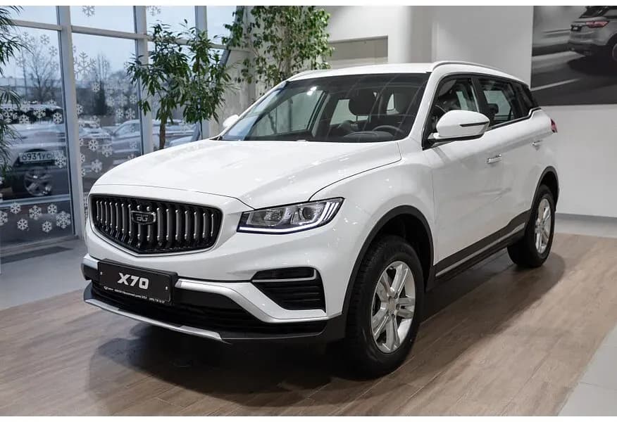 Чем Belgee X70 лучше Geely Atlas Pro и чем они отличаются?
